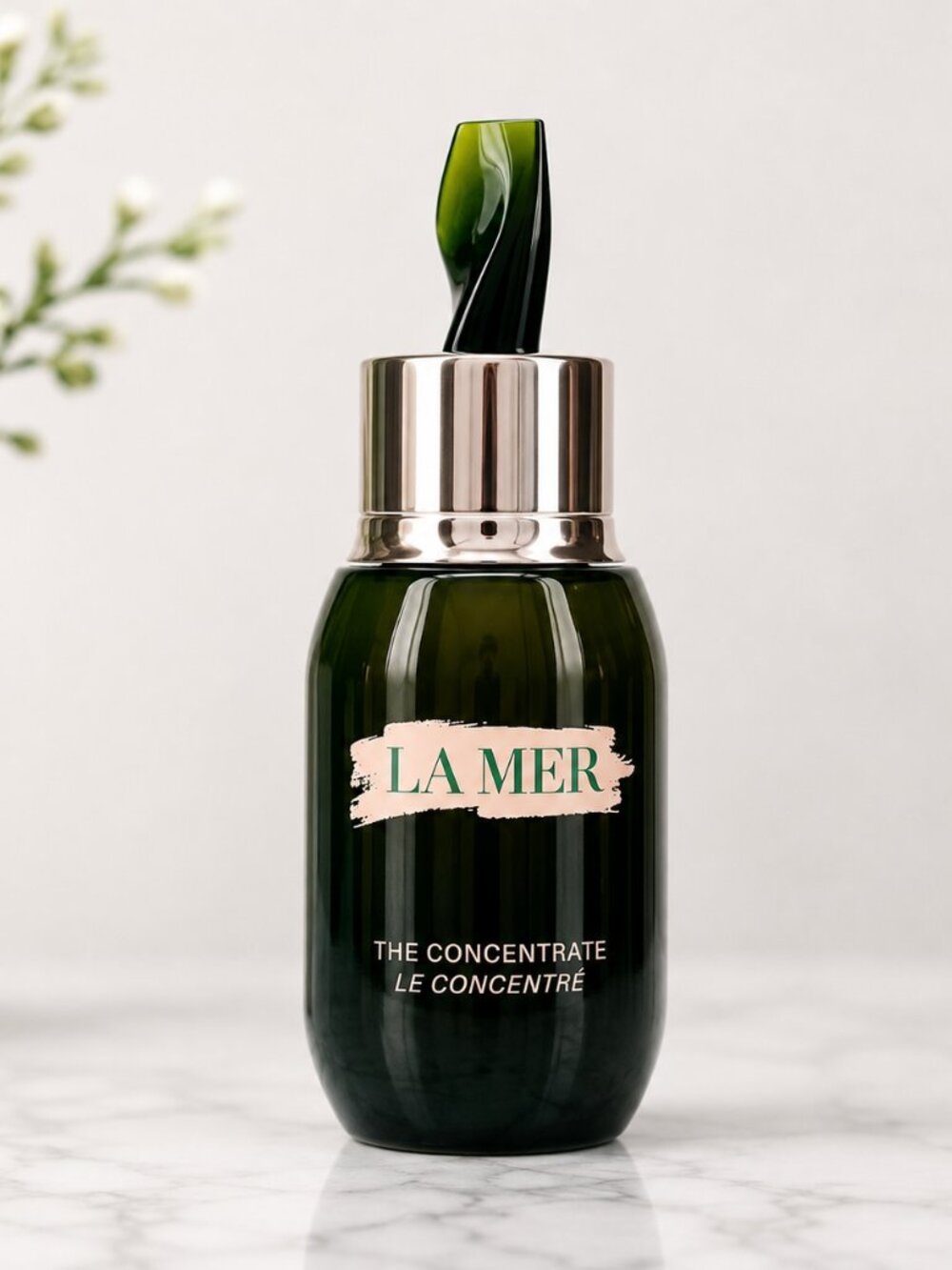 La Mer The Concentrate 50ml 1.7oz Luxury Facial Treatment New - Picture 2 of 2